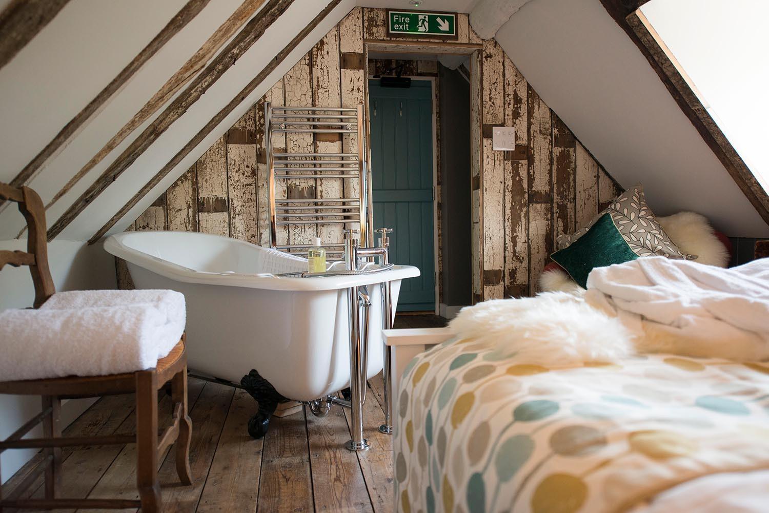 The Woolpack Inn Wavehorne Номер фото